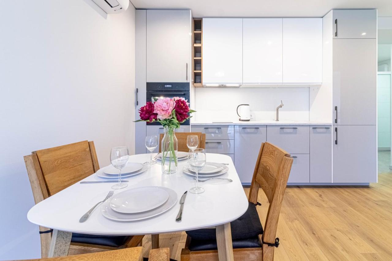 Holidayplus Multiple Apartments, By Cohost Palanga Exterior photo